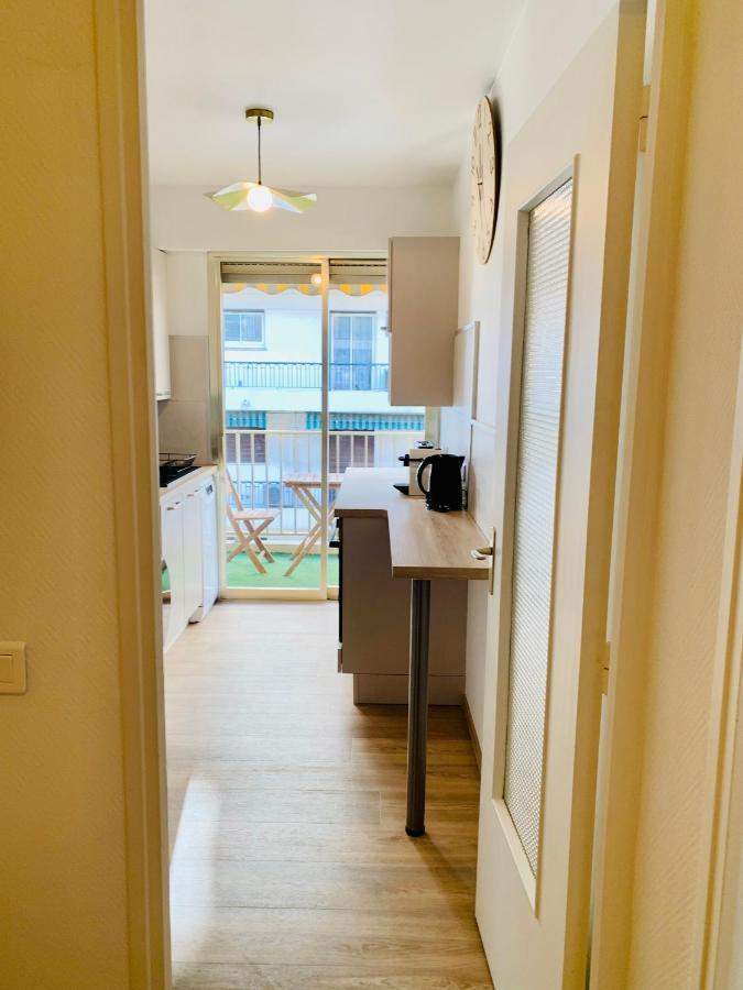 Studio Confort 35M2 Renove, Equipe Et Climatise, Tout Se Fait A Pied! Lejlighed Antibes Eksteriør billede